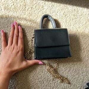 New- Mini bag I’m with gold chain strap